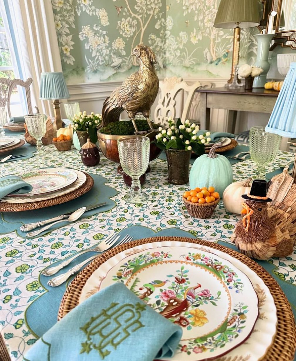 13 Thanksgiving Garden Centerpiece Ideas from Your Backyard 1 A Thanksgiving table by @heatherdewberry that tells a story—layers of charm tradition and a da